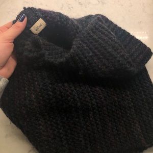 Wilfred Accessories - Wilfred Wool Circle Scarf Wilfred Accessories - Wilfred Wool Circle Scarf